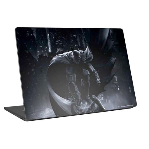DC Comics Arkham Origins Batman In action pose Universal Laptop 12in (9.8 x 6.8in) Skin